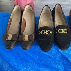 サルバトーレフェラガモ　ガンチーニ　パンプスの画像