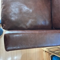 unico ソファ　ダークブラウンの画像