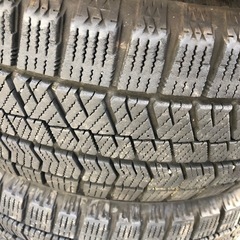 ブリヂストン185/60r15スタッドレスの画像