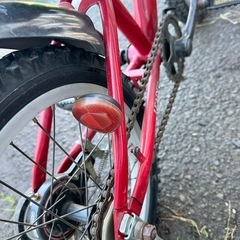 子ども　自転車　　補助輪付き　練習用　チャリ　早い方優先です！の画像