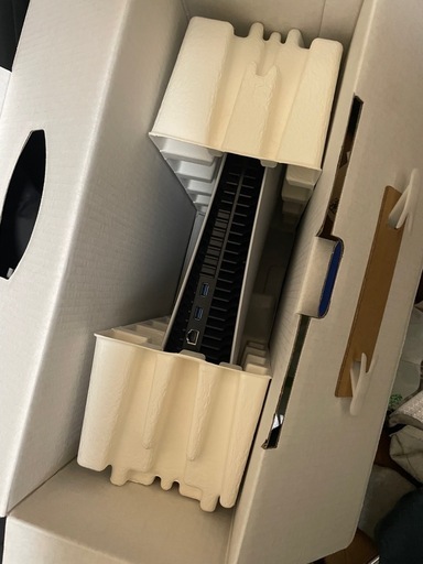 ps5 デジタルエディション　中古　本日いなければ取り下げます。ます。