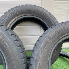 中古スタッドレスタイヤの画像