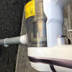 NO：4151 手持ちコードレス掃除機‼️超お買い得品❣️の画像