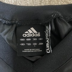 adidasシャカシャカの画像