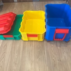 おもちゃ箱　収納ケースの画像