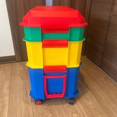 おもちゃ箱　収納ケースの画像