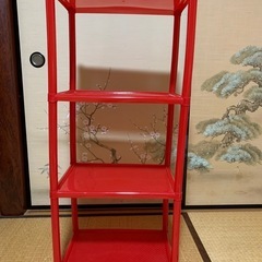 真っ赤なかわいい三段ラックですの画像