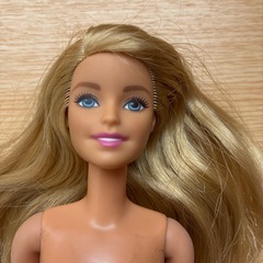 バービー人形の画像