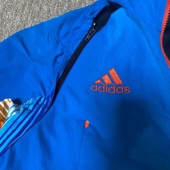 adidasシャカシャカの画像