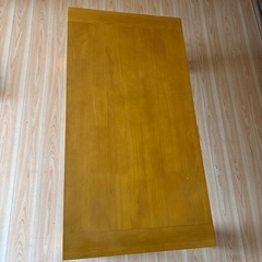 アンティーク家具　本棚 収納 a4対応 スリムラック 三段 収納棚 コミックラック cd dvd マルチラック ディスプレイ 棚 オープンラック おしゃれ カラーボックス　収納 収納ボックス 安い 三段 本棚 おしゃれ 子供部屋収納 福岡　田川　骨董品　骨董  TVボード　テレビボード　引き出し付き　デスク　勉強机　オシャレ　学習　子供 縦55センチ 横105センチ 高さ40センチ  小傷などあります。の画像