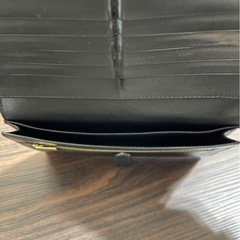 セリーヌ　ラージストラップ 二つ折り長財布 レザーの画像