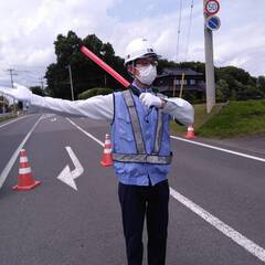 月給27万円以上可/60代以上も現役活躍中！安定した環境で長く働ける交通警備スタッフ＿アイ・エス・エス株式会社　茨城支社の画像