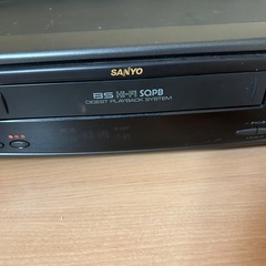 SANYO サンヨー VHS ビデオデッキ ビデオテープレコーダーの画像