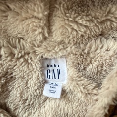 子供服　上着　パーカー　GAP 18〜24ヶ月サイズの画像