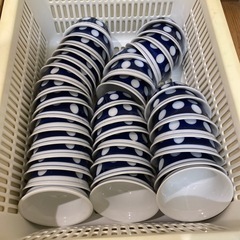 【無料】湯呑み180個の画像