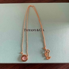ティファニー T トゥー マザーオブパール サークル ペンダントの画像