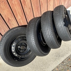 タイヤ付きホイールの画像