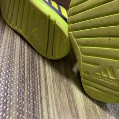 adidas 12.5センチの画像