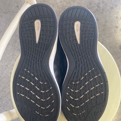 美品アシックスシューズ　27cm の画像
