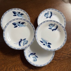 大皿1枚と取皿5枚　　花井幸子の画像