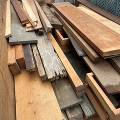 木材　薪　　差し上げますの画像