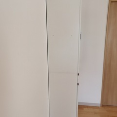 食器棚　の画像