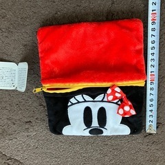 新品　ミッキーマウス ミニー　折りたたみポーチの画像