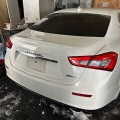 ❑全国自社ローン対応❑   　　★平成27年登録マセラティギブリS  の画像