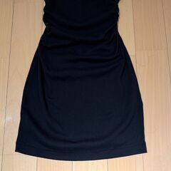 1 / 4 Zara フィット ニット ギャザーワンピース 黒 サイズ S (7〜9号)の画像