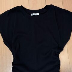1 / 4 Zara フィット ニット ギャザーワンピース 黒 サイズ S (7〜9号)の画像