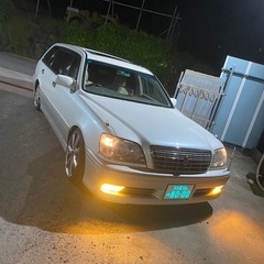 トヨタ　17クラウンエステート　アスリートgの画像