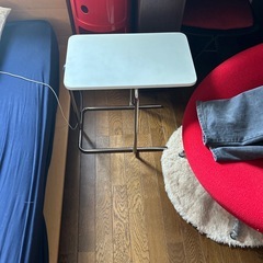 IKEA リーアンサイドテーブルの画像