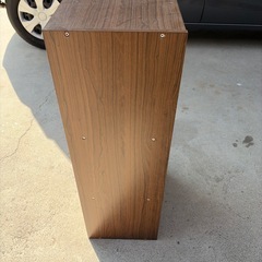 茶色のカラーBOXの画像