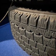 200系ハイエース用スタッドレスホイル付きの画像