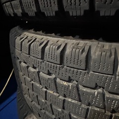 200系ハイエース用スタッドレスホイル付きの画像