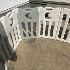 ベビーサークルの画像