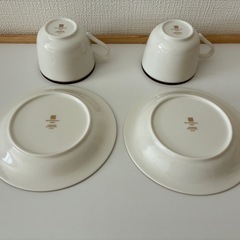 GIVENCHYのティーカップの画像