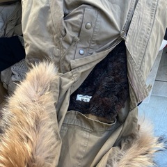 激安！ブランド古着たくさんの画像