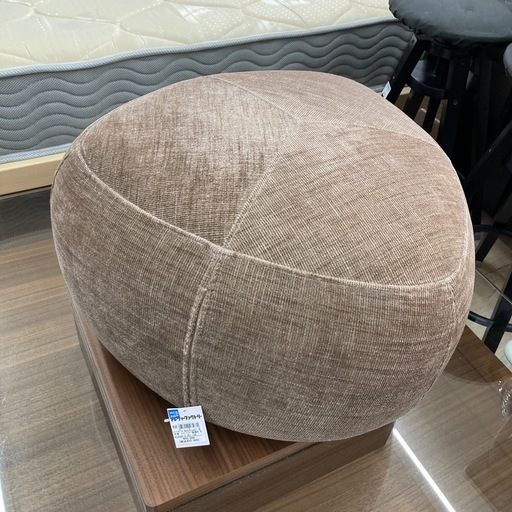 【BoConcept】フットスツールのご紹介です！