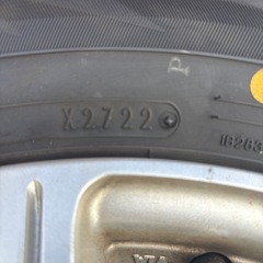 2022年製中古スタッドレスタイヤ　ホイール195/65R15 ノア、ボクシー等　ダンロップウインターマックス　バリ山！！　の画像