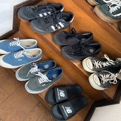 スニーカーまとめ売りの画像