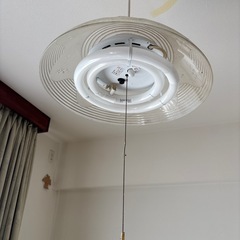 蛍光灯照明の画像