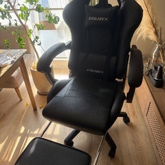 ゲーミングチェアの画像