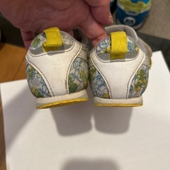 アシックス16.5センチ　ミッキーマウス　の画像