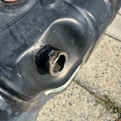 いすゞ用 フューエルタンク 東京ラジエーター製
の画像