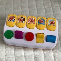 アンパンマンひらいてぴょこんの画像