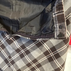 ブラウンスカートの画像