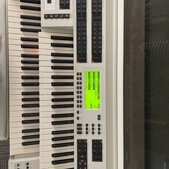 ヤマハ　エレクトーン（楽譜付き）の画像