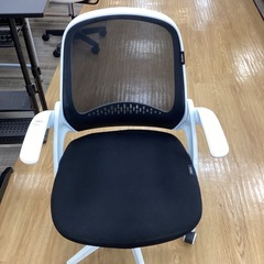 【軽トラ貸し出し無料！】HBADA オフィスチェアー入荷しました！の画像