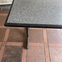 テーブル　机の画像